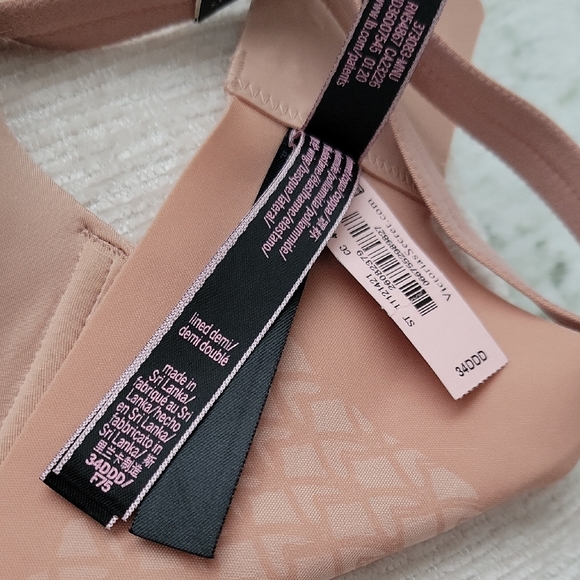 Victoria's Secret Blush Bra - Picture 4 of 8